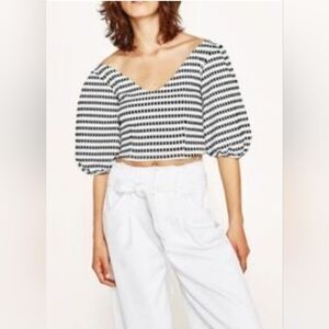 Zara Black and White Striped Puff Sleeve Crop Top